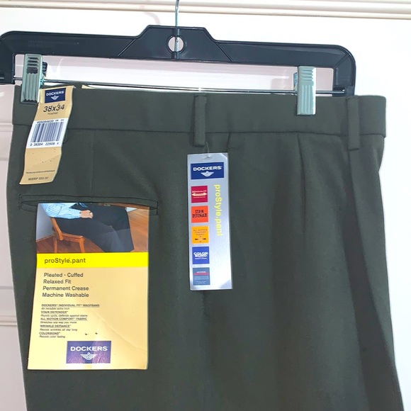 Dockers Other - NWT⭐️DOCKERS 38 x 34 Mens Cuffed Pant Greenish-Gray; Relaxed Fit; Pleated